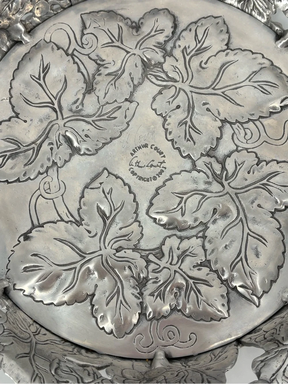 Signed Arthur Court 2003 Grapevine Aluminum Serving Tray Bowl Platter 13”